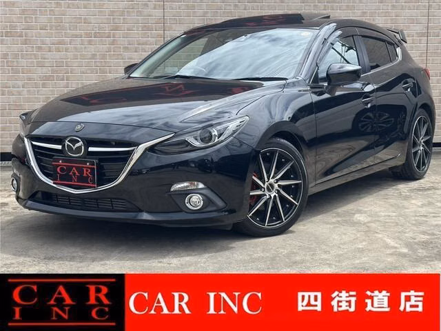 MAZDA AXELA