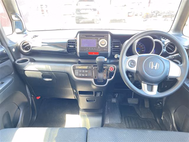 HONDA N-BOX