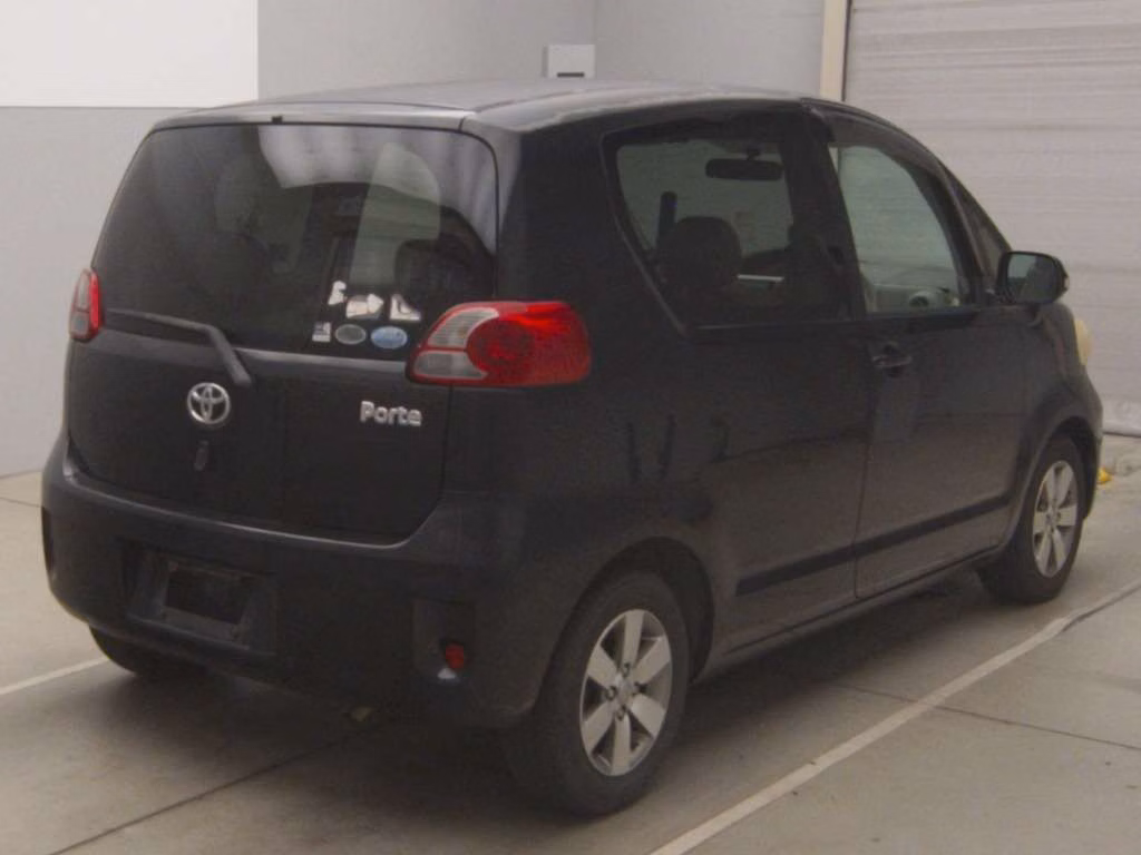 TOYOTA PORTE