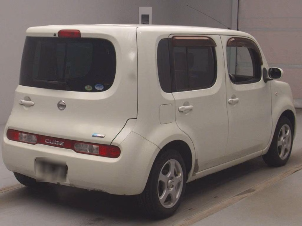 NISSAN CUBE