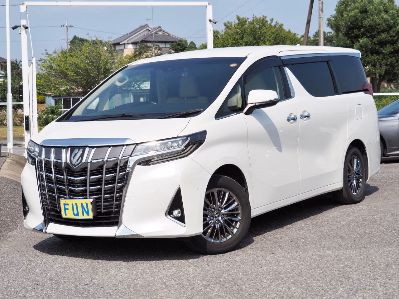 TOYOTA ALPHARD