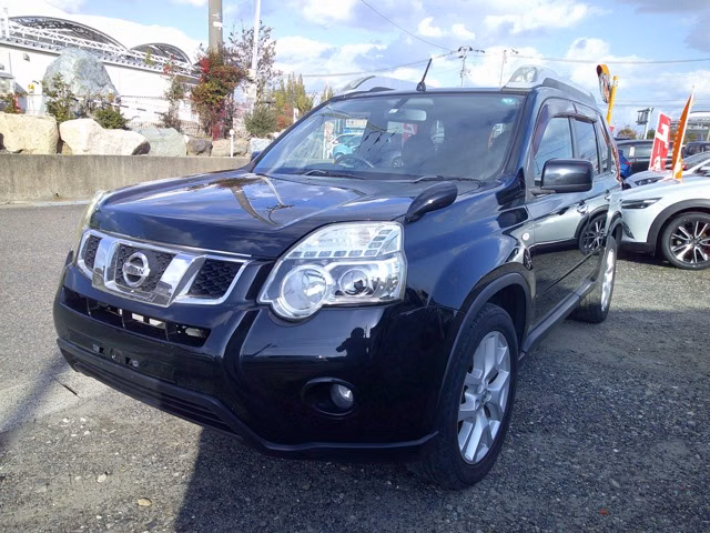 NISSAN X-TRAIL