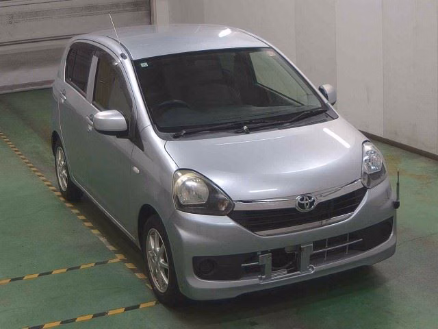TOYOTA PIXIS EPOCH