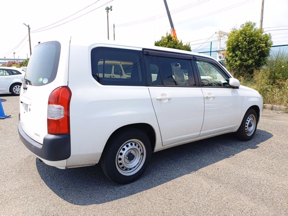MAZDA FAMILIA