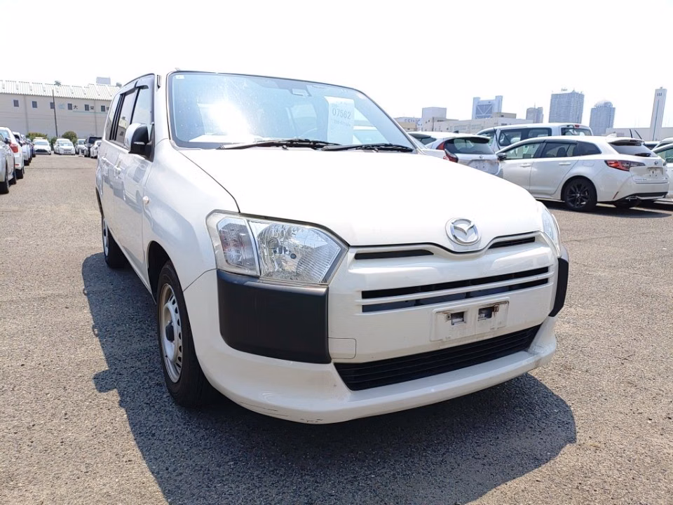 MAZDA FAMILIA