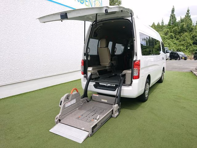 NISSAN NV350 CARAVAN