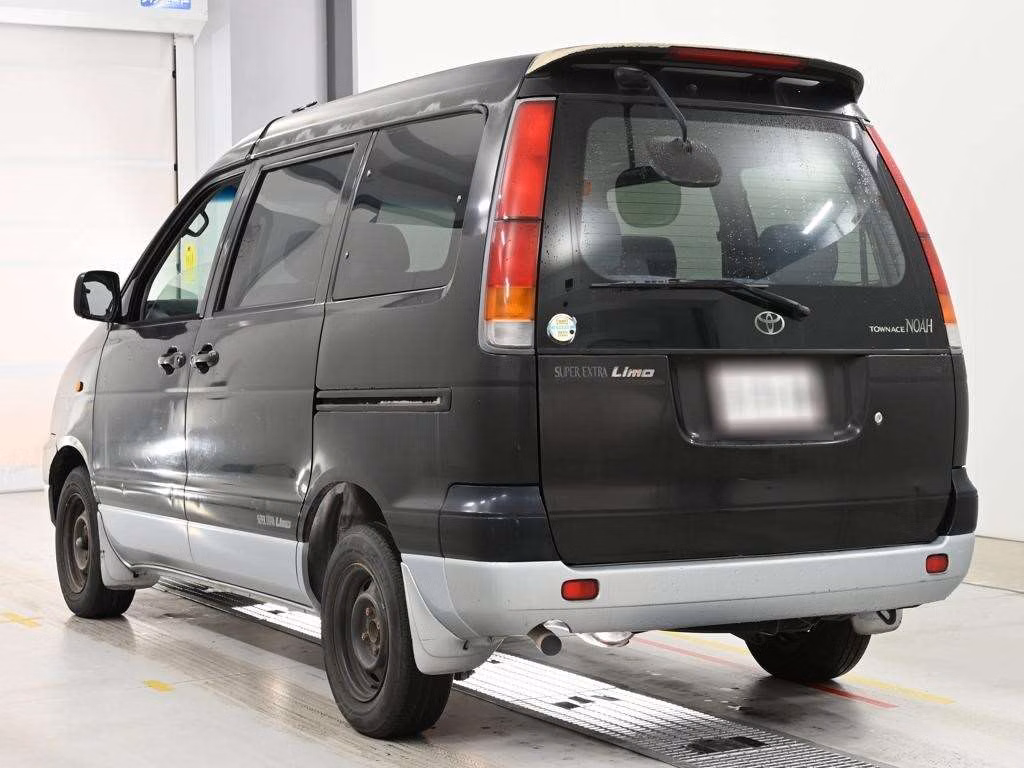 TOYOTA TOWN ACE NOAH