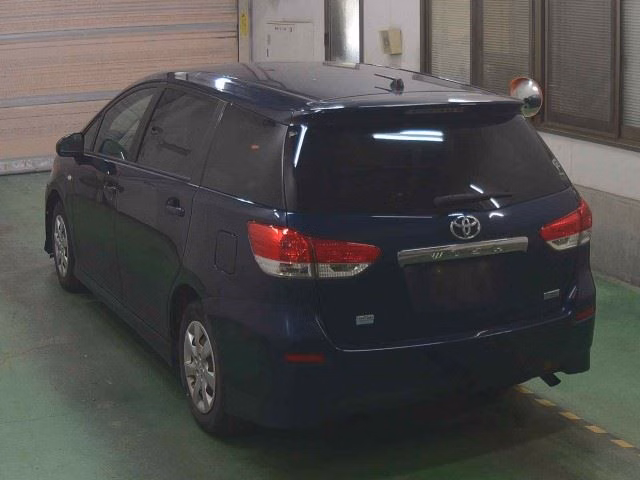 TOYOTA WISH