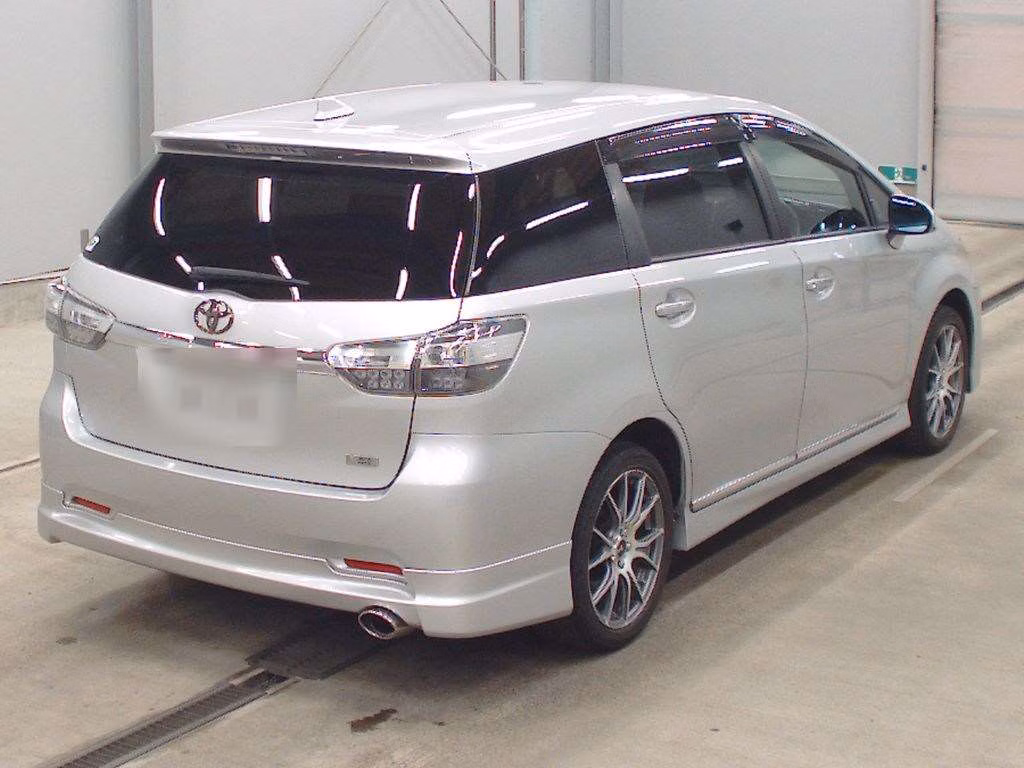 TOYOTA WISH