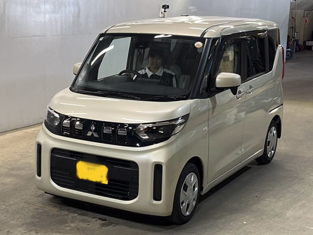 MITSUBISHI EK SPACE