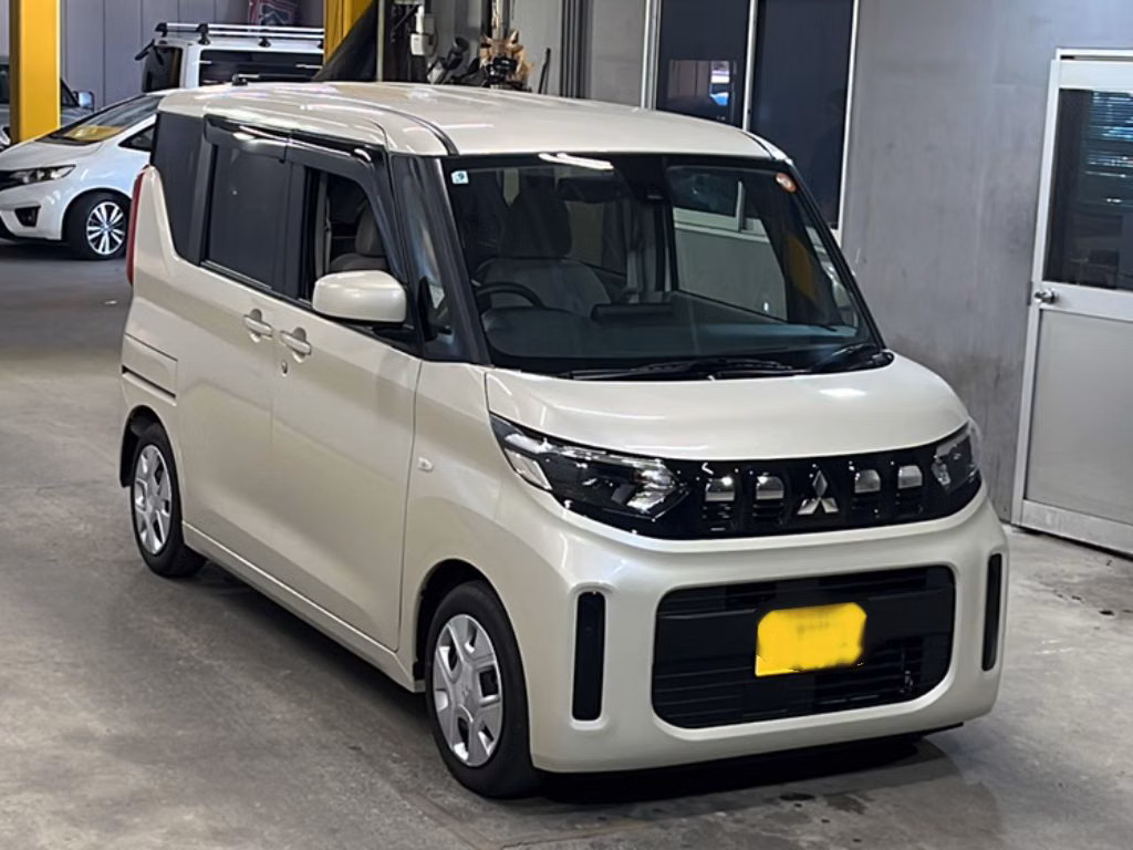 MITSUBISHI EK SPACE