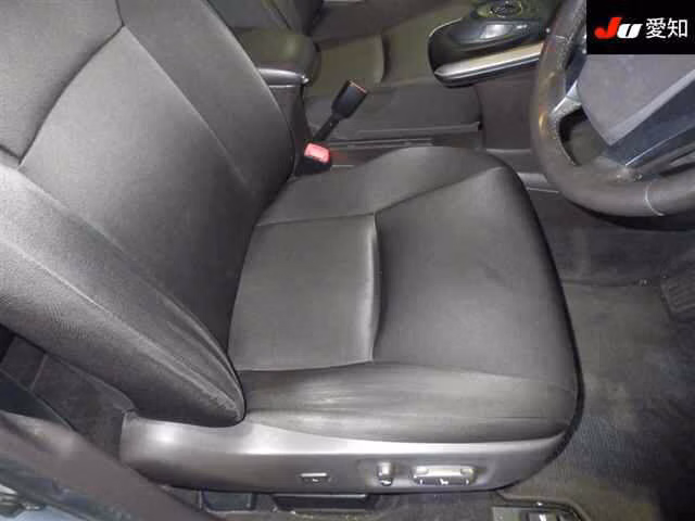 TOYOTA SAI