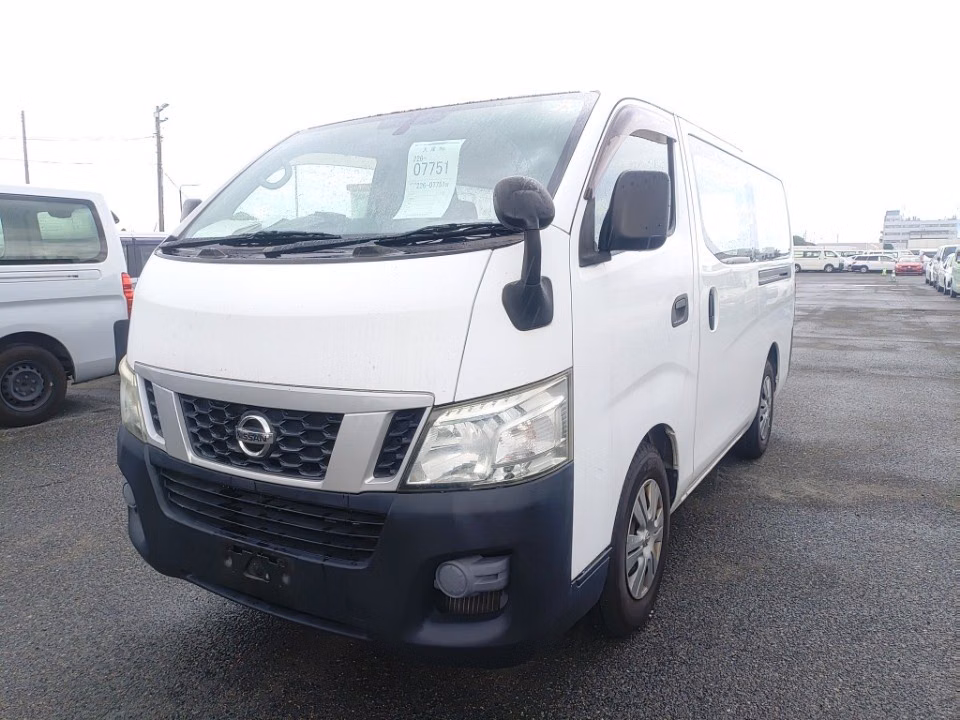 NISSAN NV350 CARAVAN