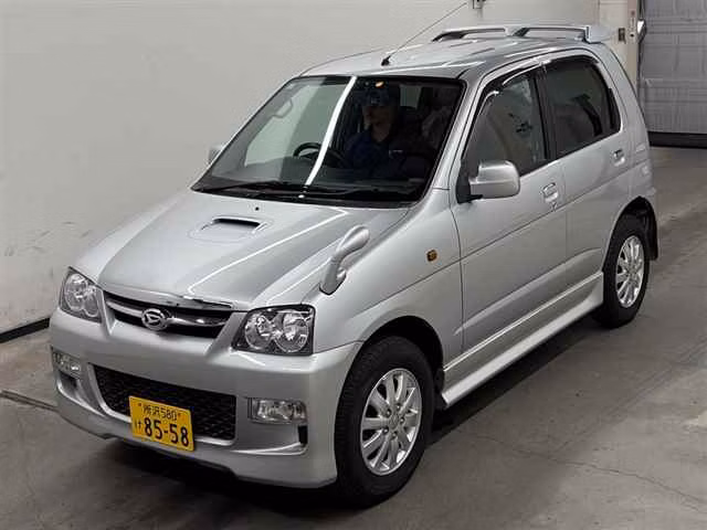 DAIHATSU TERIOS KID