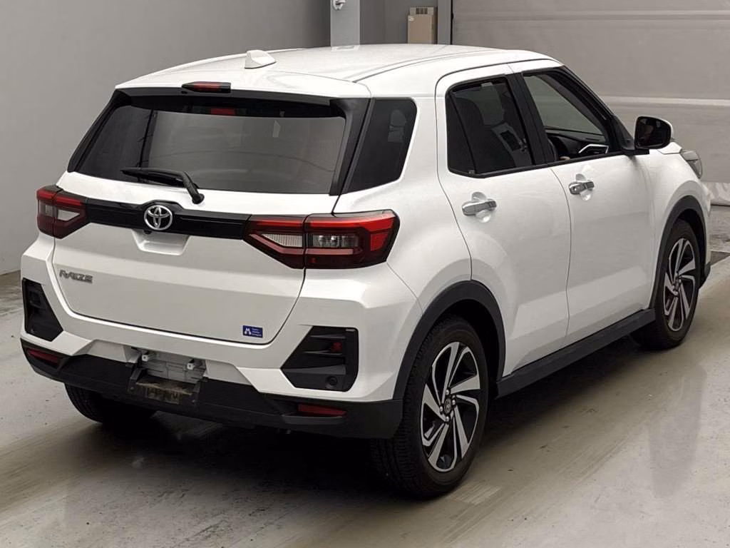 TOYOTA RAIZE
