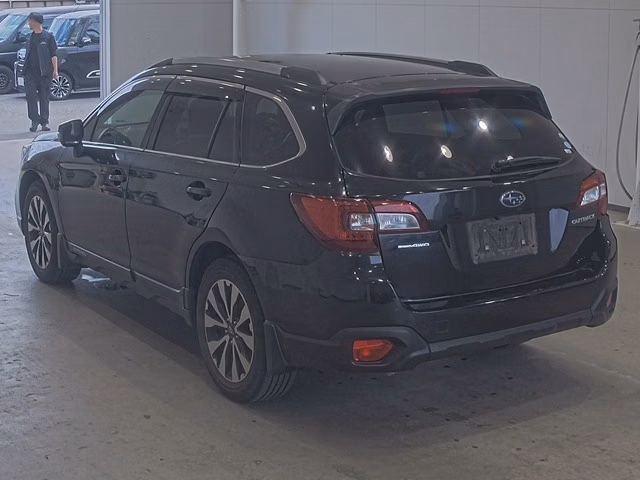 SUBARU OUTBACK