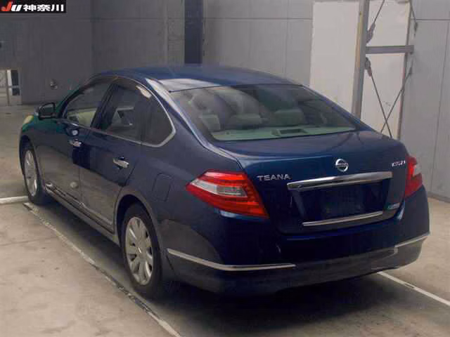 NISSAN TEANA