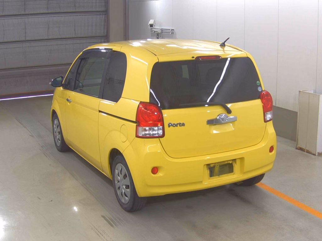 TOYOTA PORTE