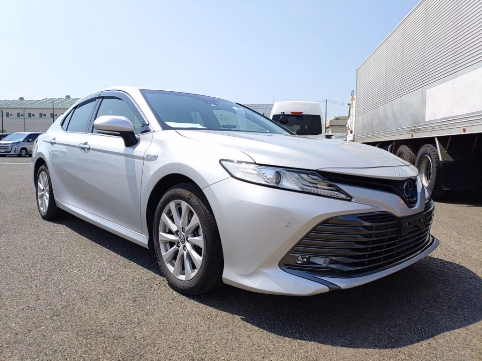 TOYOTA CAMRY