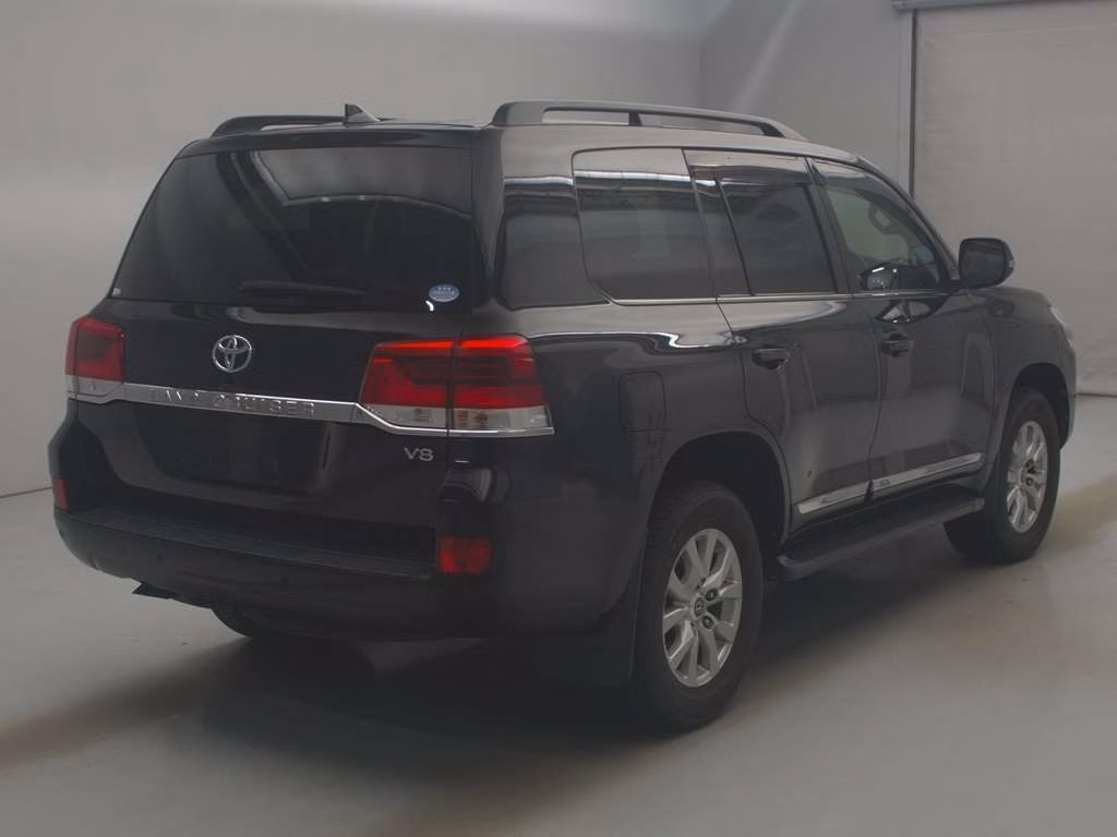 TOYOTA LAND CRUISER
