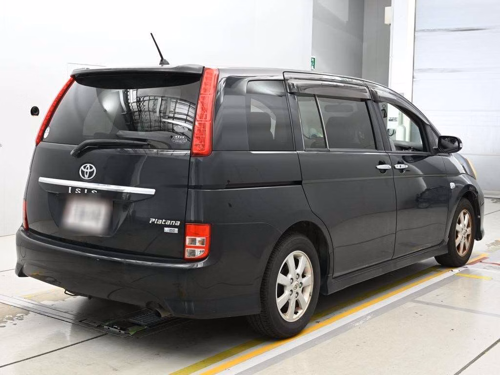 TOYOTA ISIS