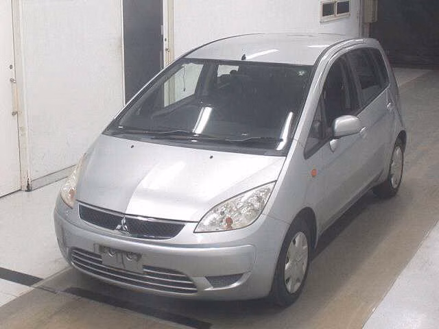 MITSUBISHI COLT