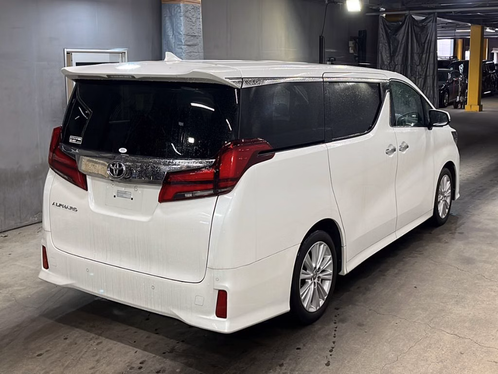 TOYOTA ALPHARD