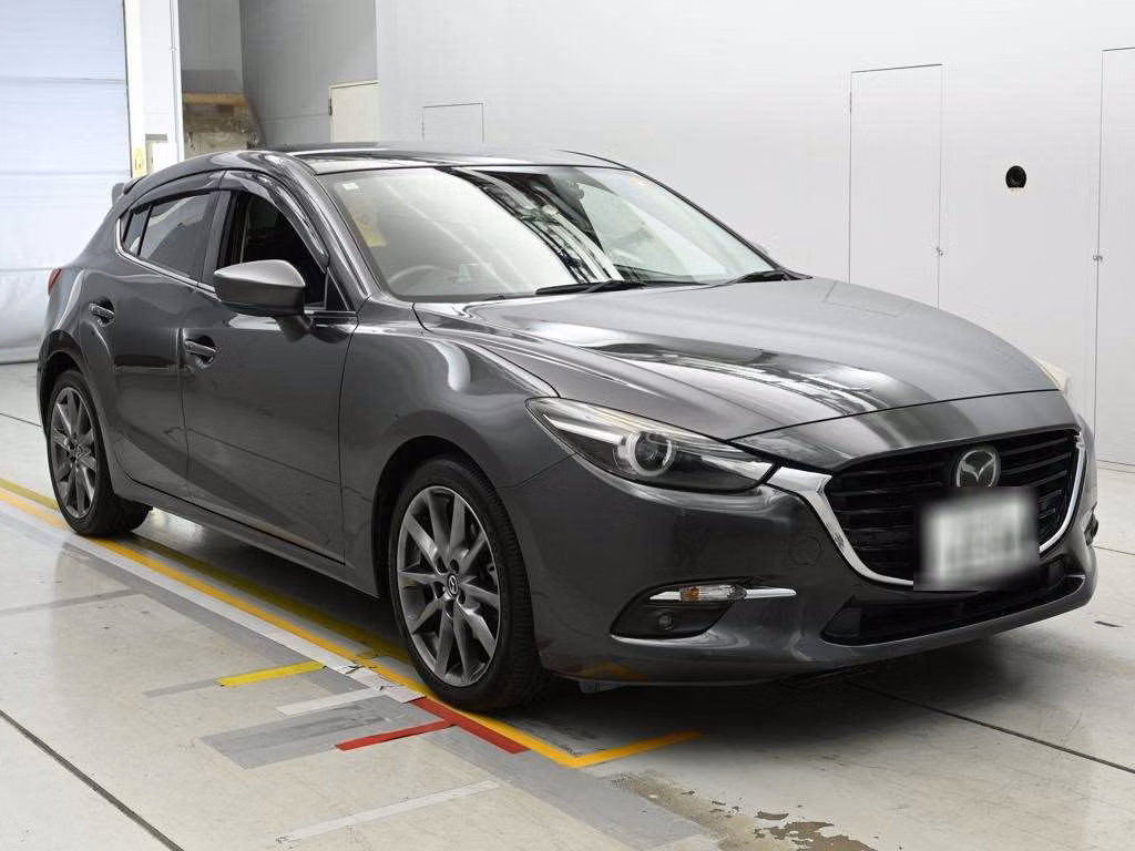 MAZDA AXELA