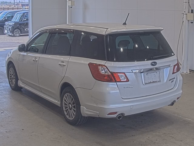 SUBARU EXIGA