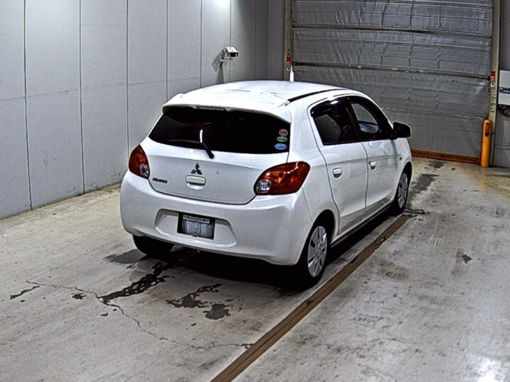 MITSUBISHI MIRAGE