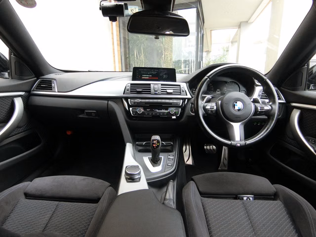 BMW 4-SERIES