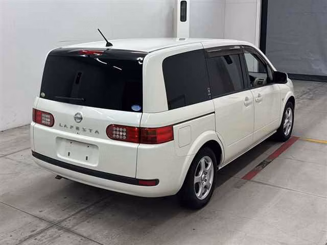 NISSAN LAFESTA