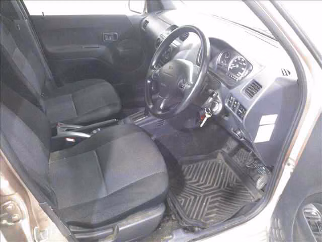 DAIHATSU TERIOS KID