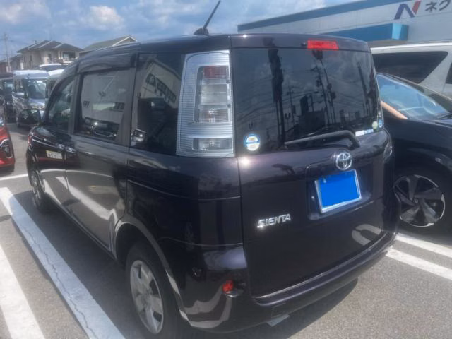TOYOTA SIENTA