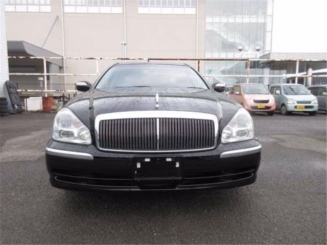 NISSAN PRESIDENT