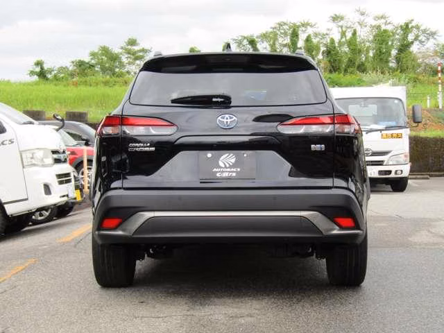 TOYOTA COROLLA CROSS