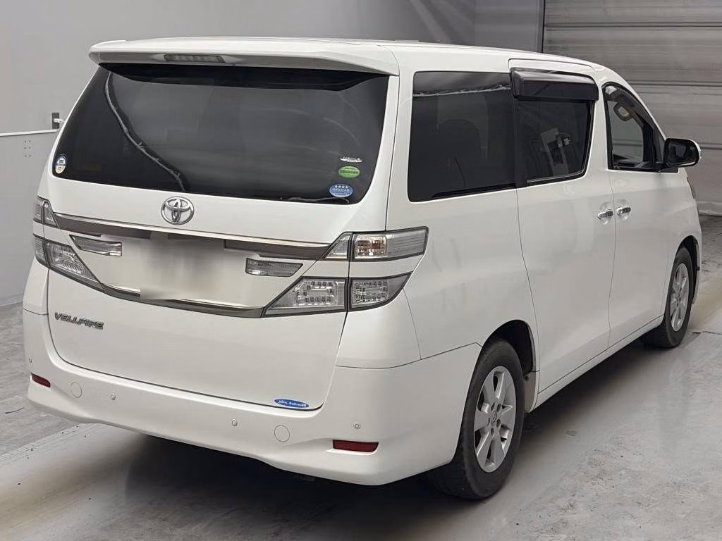 TOYOTA VELLFIRE