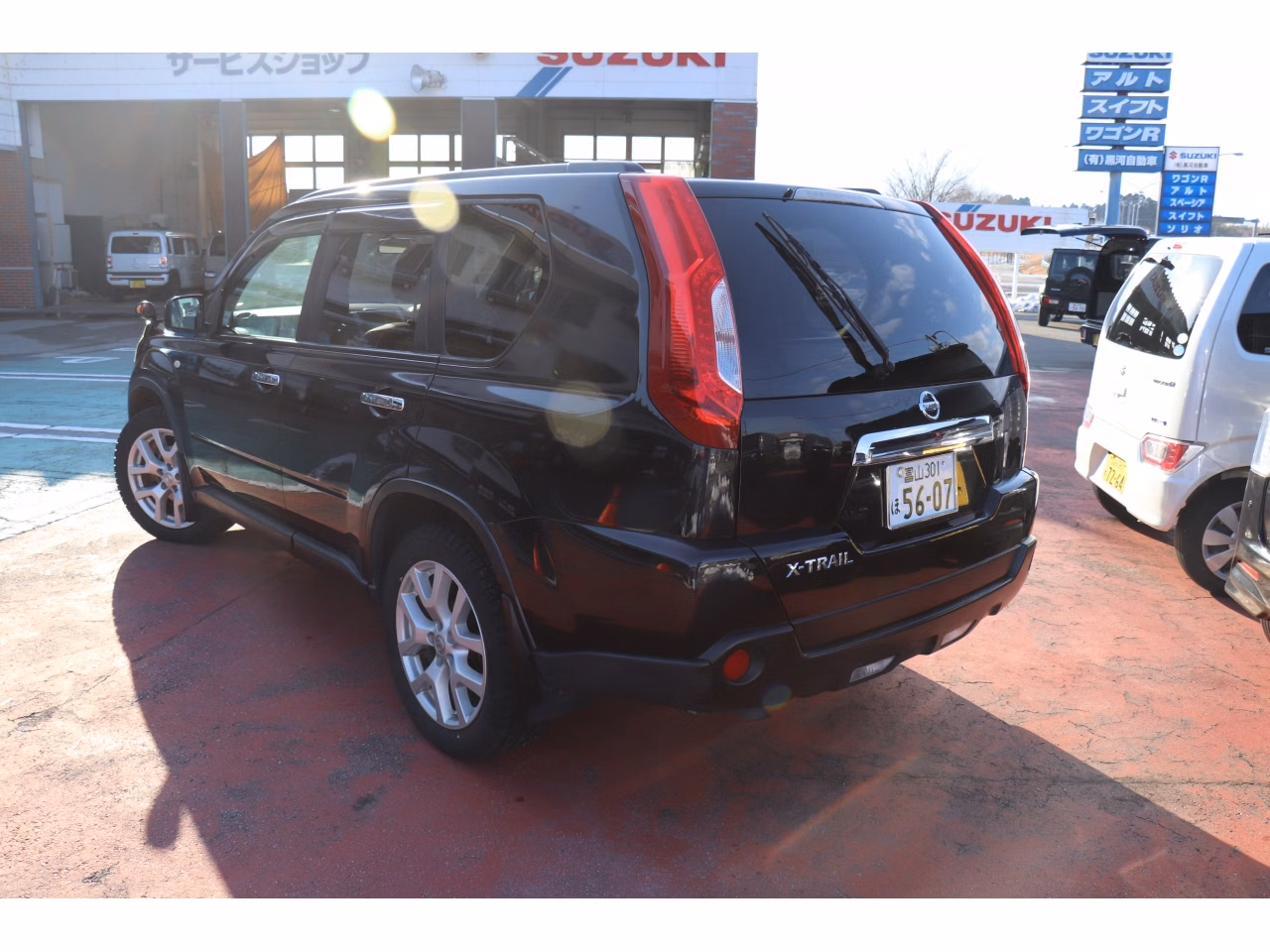 NISSAN X-TRAIL