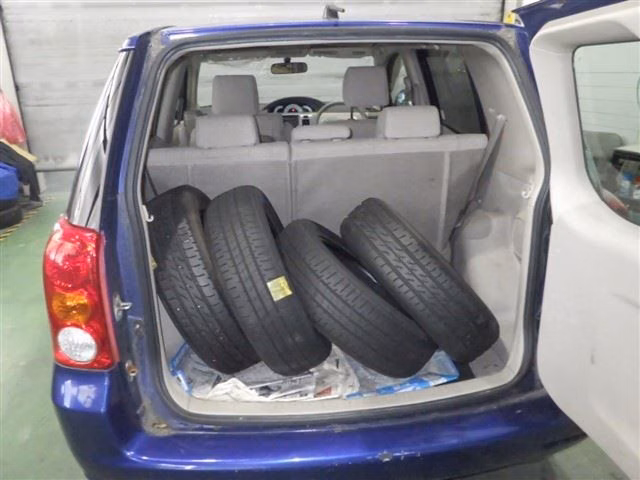 TOYOTA RAUM