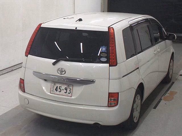 TOYOTA ISIS