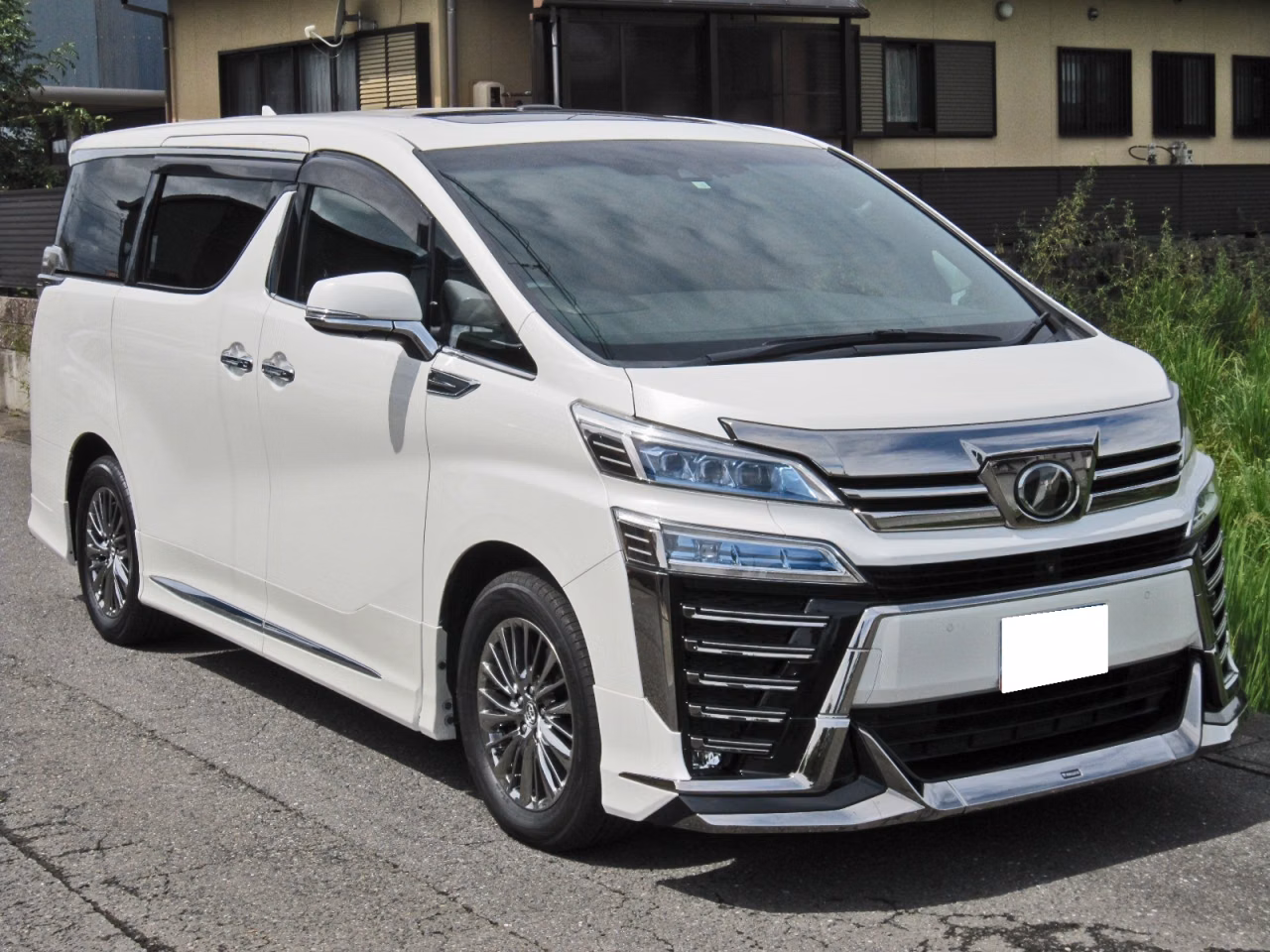 TOYOTA VELLFIRE