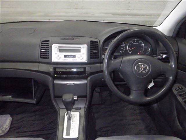 TOYOTA PREMIO