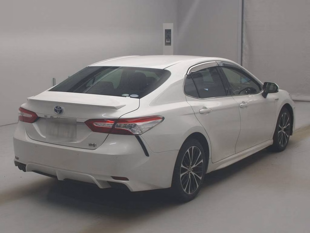 TOYOTA CAMRY