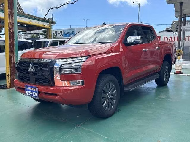 MITSUBISHI TRITON