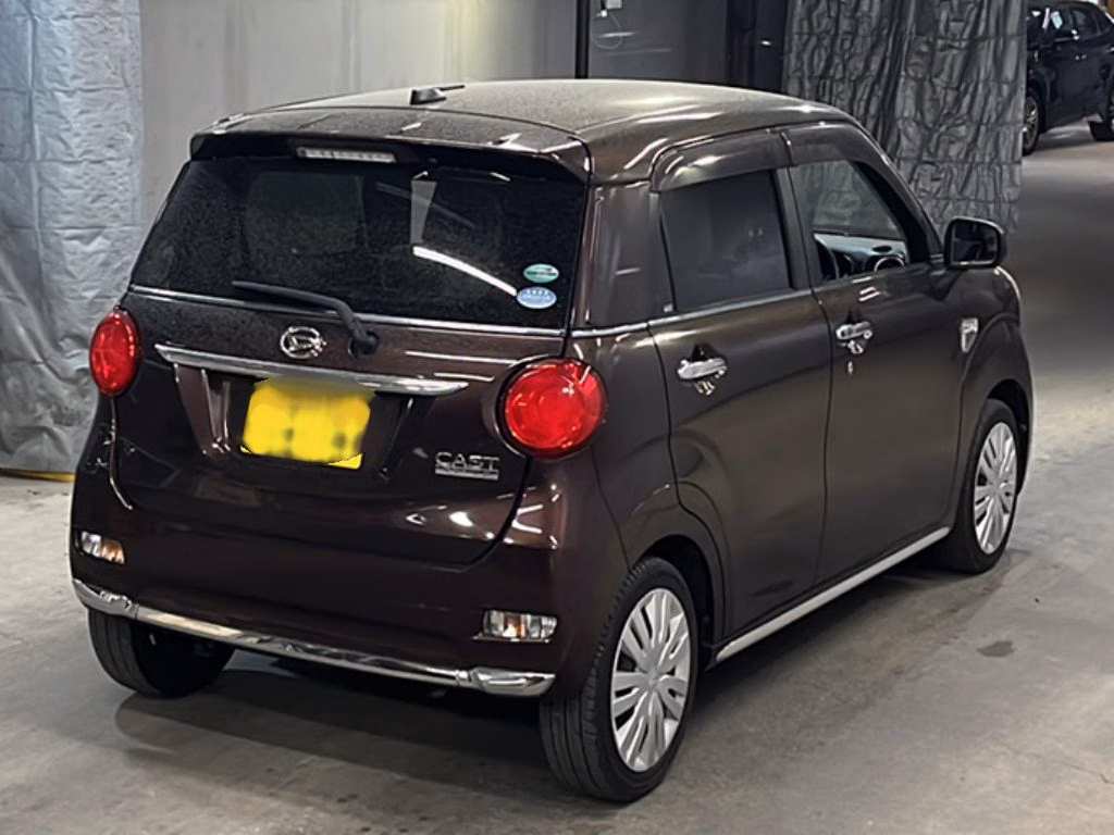 DAIHATSU CAST