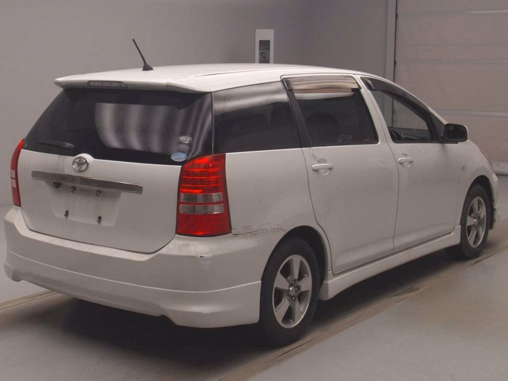 TOYOTA WISH