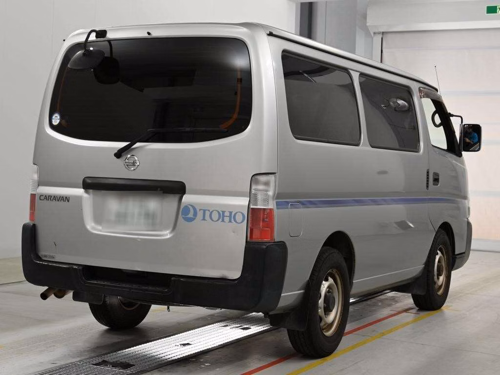 NISSAN CARAVAN