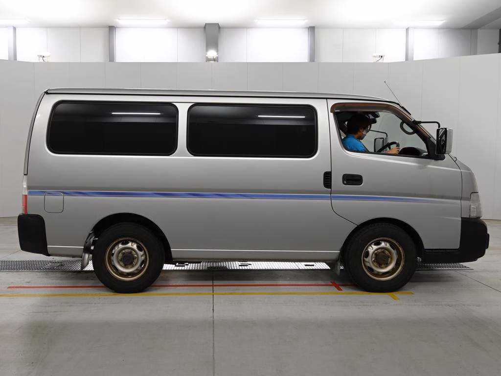 NISSAN CARAVAN