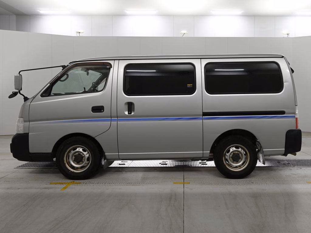 NISSAN CARAVAN