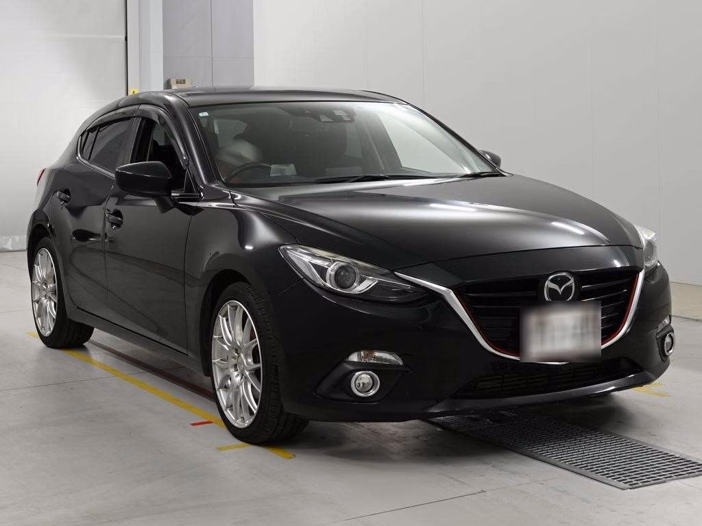 MAZDA AXELA